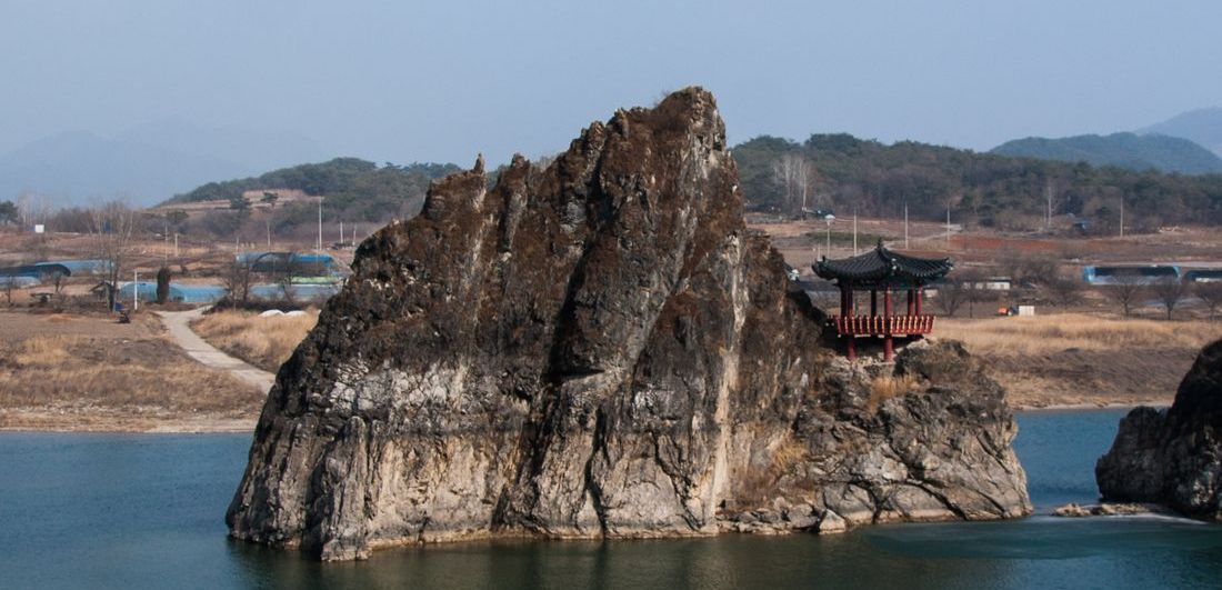 Dodamsambong limestone pillars rising from the river at Danyang, Chungbuk